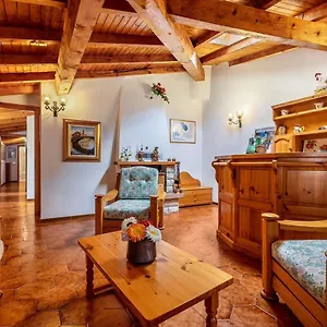 Casa Adele Apartment